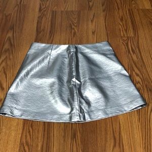 Silver metallic zipper up mini skirt